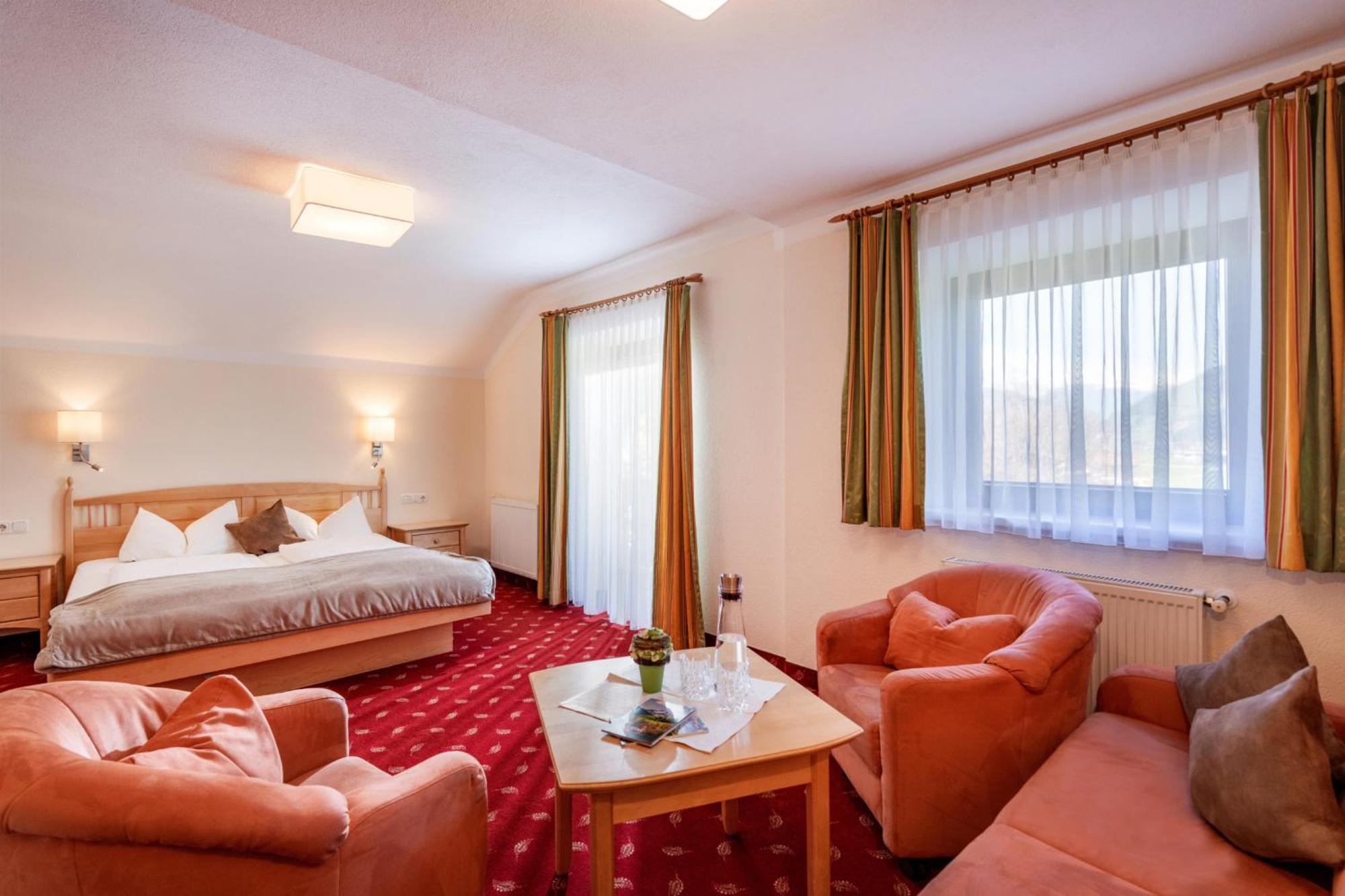 Hotel Garni Birkenhof Майерхофен Екстериор снимка