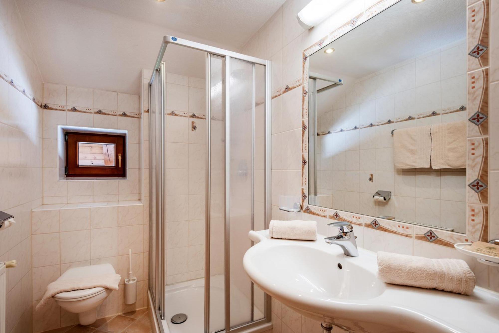 Hotel Garni Birkenhof Майерхофен Екстериор снимка