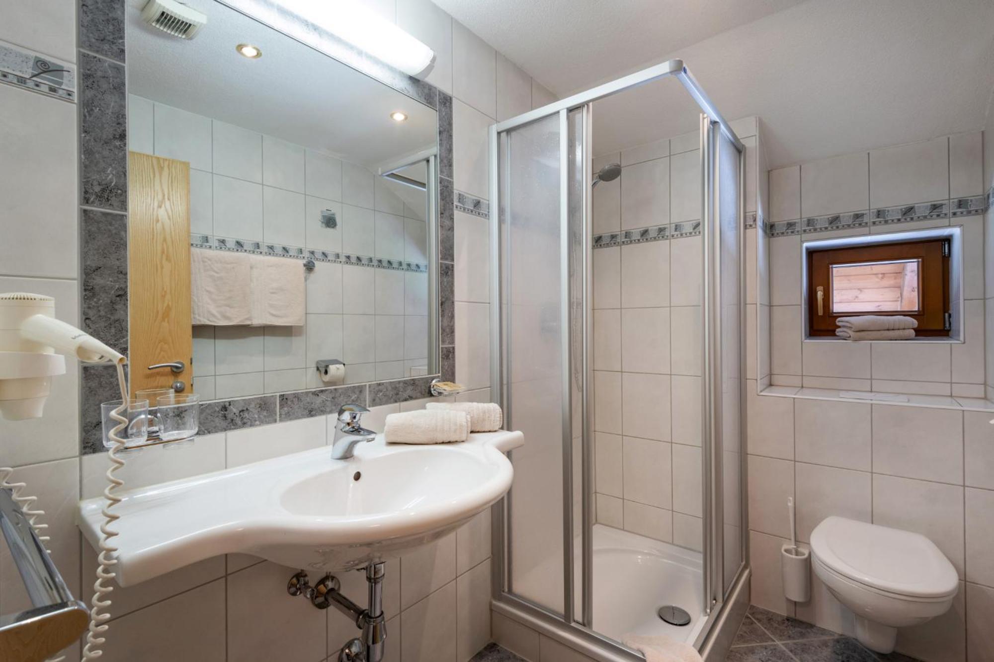 Hotel Garni Birkenhof Майерхофен Екстериор снимка